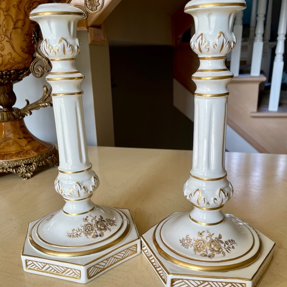 Ceramic Candlesticks  Cream with gold accent. Made in Italy. - Picture 2 of 6